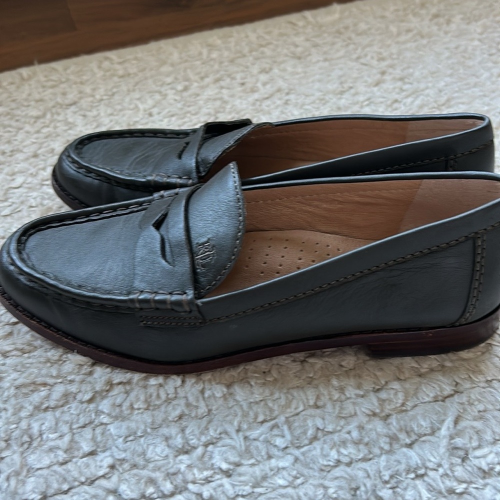 Ralph Lauren Wynnie loafer in olive green.